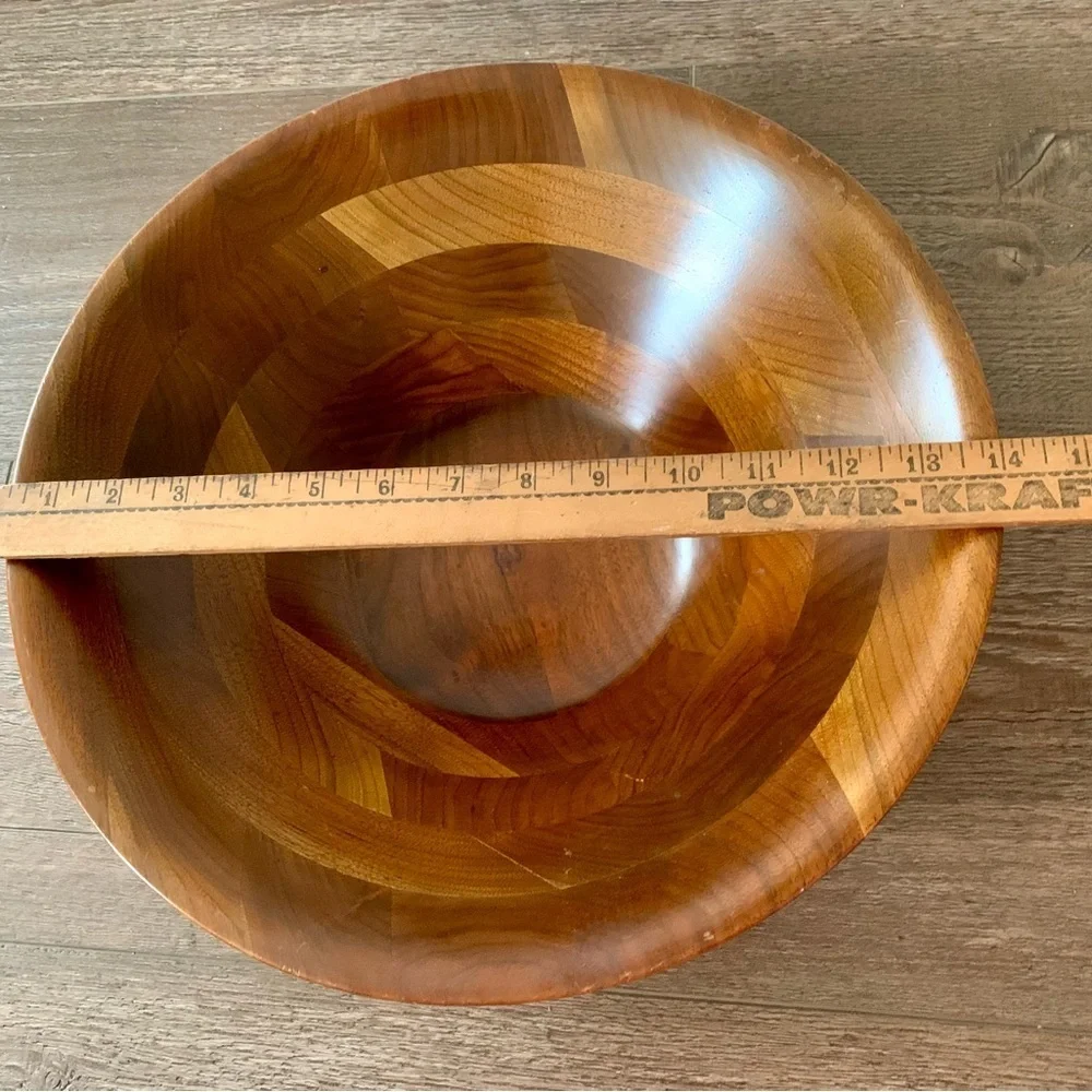 Vintage Mid. Century Walnut Salat Bowl 14”